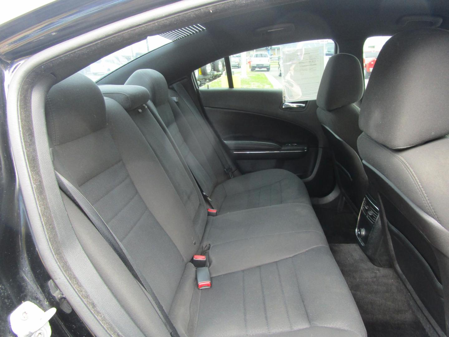 2014 BLACK /Gray/ Cloth Dodge Charger SE (2C3CDXBG3EH) with an 3.6L V6 DOHC 24V engine, 5-Speed Automatic transmission, located at 1814 Albert Pike Road, Hot Springs, AR, 71913, (501) 623-1717, 34.494228, -93.094070 - Photo#6