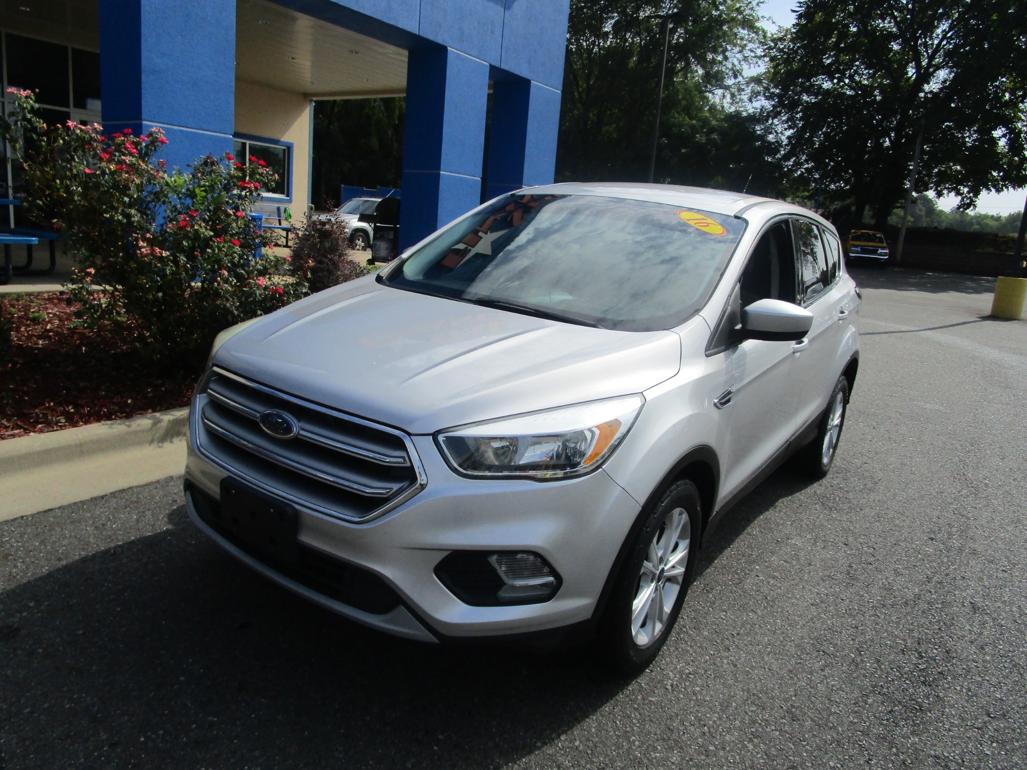 photo of 2017 Ford Escape SE 4WD