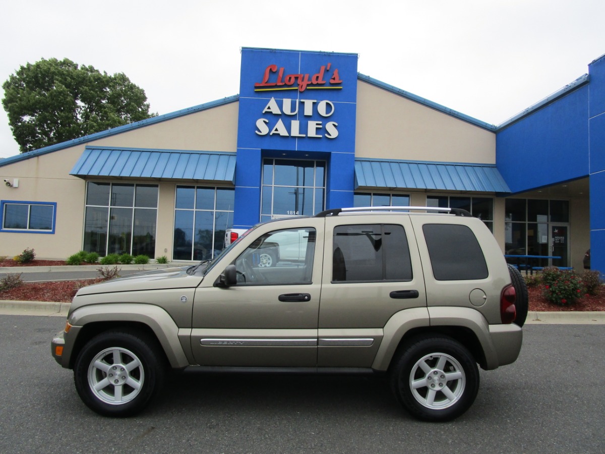 Lloyd's Auto Sales 2007 Jeep Liberty Limited 4WD