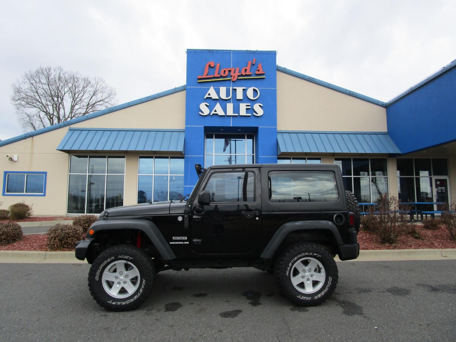 2013 BLACK /Gray/Cloth Jeep Wrangler Sport 4WD (1C4GJWAG8DL) with an 3.6L V6 DOHC 24V FFV engine, located at 1814 Albert Pike Road, Hot Springs, AR, 71913, (501) 623-1717, 34.494228, -93.094070 - Photo #0