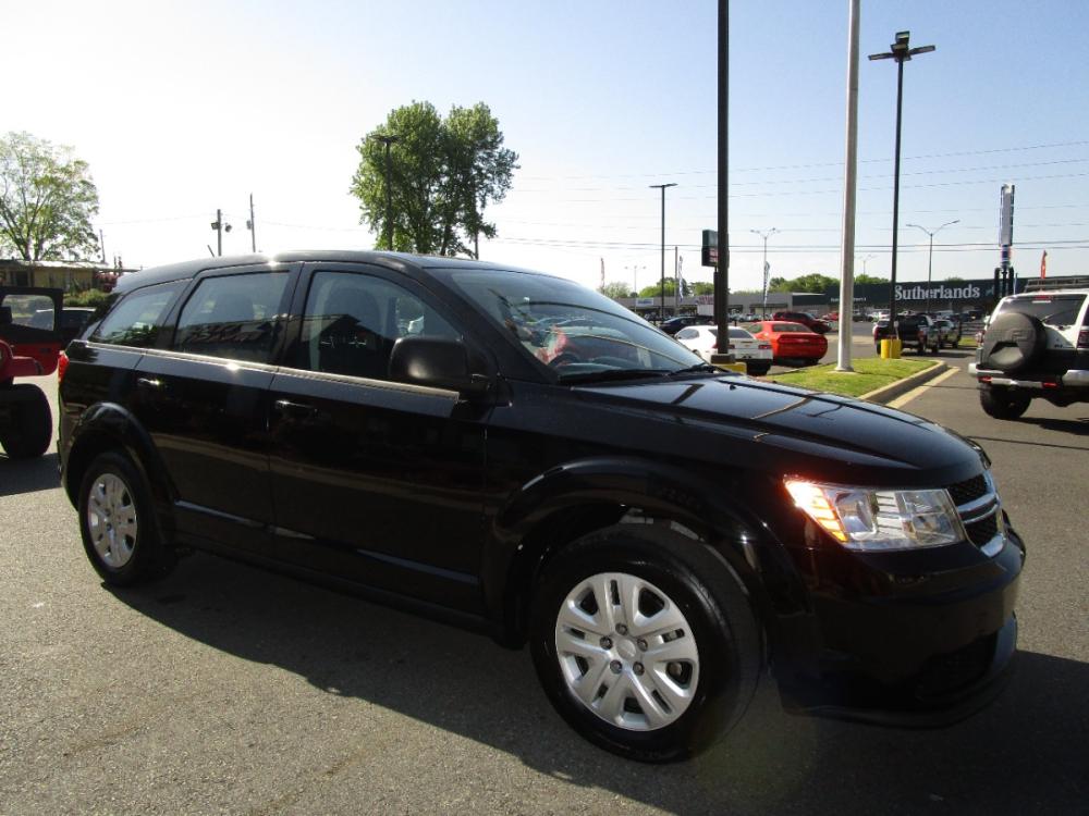 2014 BLACK /Black / Cloth Dodge Journey SE (3C4PDCABXET) with an 2.4L L4 DOHC 16V engine, 4-Speed Automatic transmission, located at 1814 Albert Pike Road, Hot Springs, AR, 71913, (501) 623-1717, 34.494228, -93.094070 - Photo #3