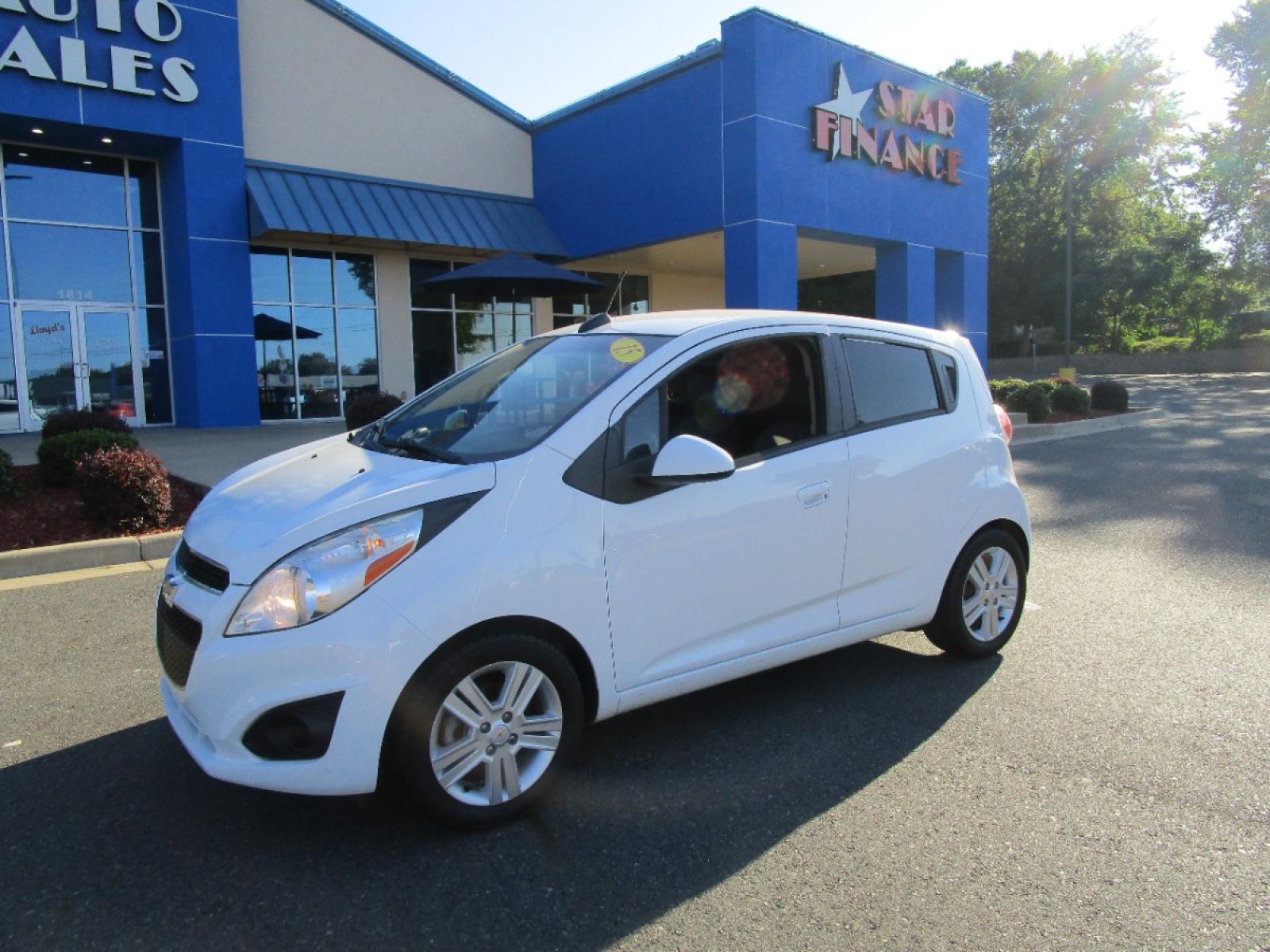 2015 WHITE /Gray / Cloth Chevrolet Spark LS CVT (KL8CB6S97FC) with an 1.2L L4 16V DOHC engine, Continuously Variable Transmission transmission, located at 1814 Albert Pike Road, Hot Springs, AR, 71913, (501) 623-1717, 34.494228, -93.094070 - Photo #1