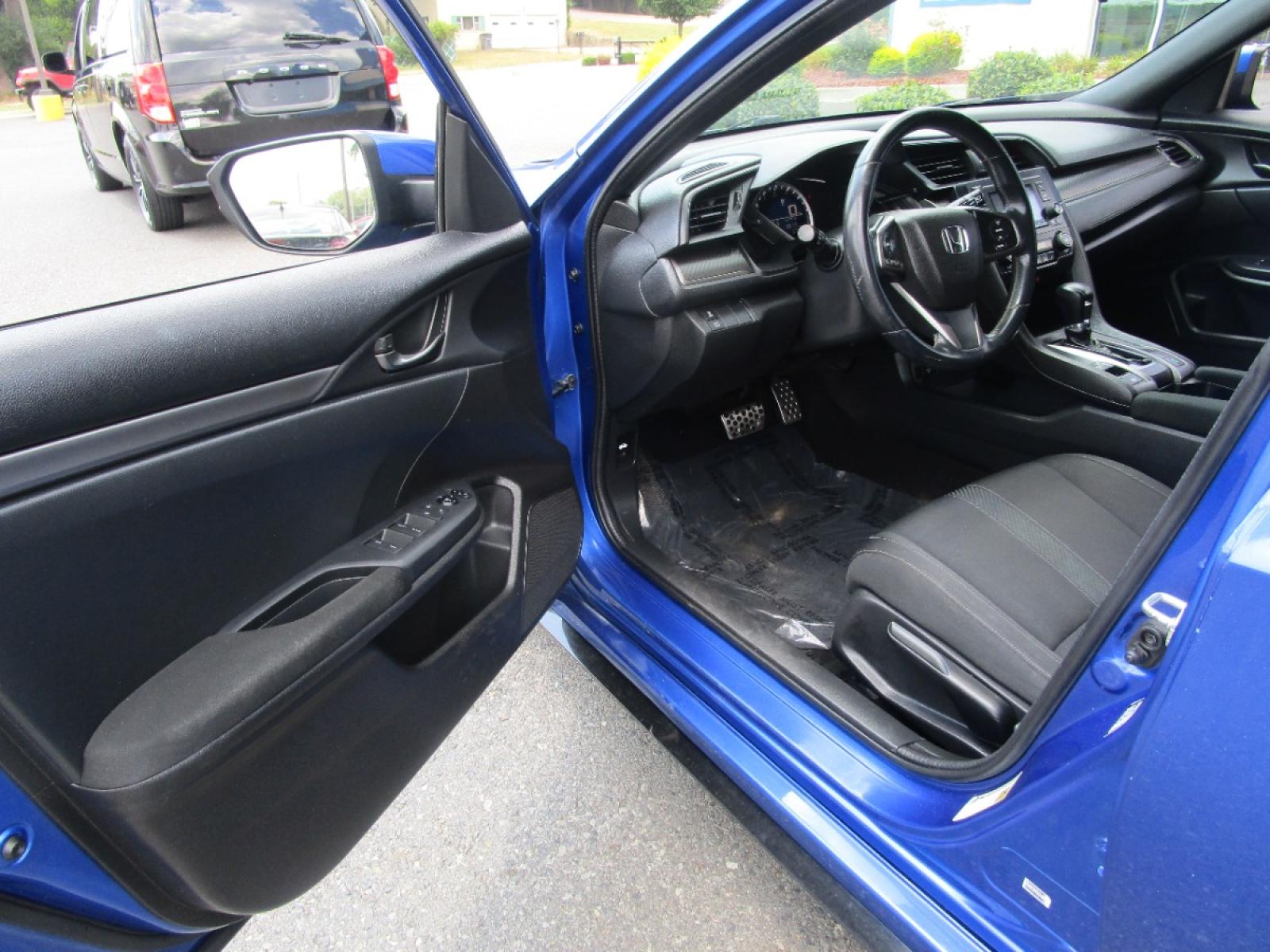 2017 Blue /Black / Cloth Honda Civic Sport CVT (SHHFK7H46HU) with an 2.0L L4 DOHC 16V TURBO engine, CVT transmission, located at 1814 Albert Pike Road, Hot Springs, AR, 71913, (501) 623-1717, 34.494228, -93.094070 - Photo #7