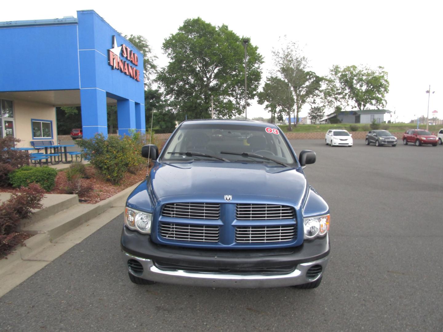 2004 Blue /Gray / Cloth Dodge Ram 1500 Laramie Quad Cab 2WD (1D7HA18N44S) with an 4.7L V8 SOHC 16V engine, 5-Speed Automatic Overdrive transmission, located at 1814 Albert Pike Road, Hot Springs, AR, 71913, (501) 623-1717, 34.494228, -93.094070 - Photo#1