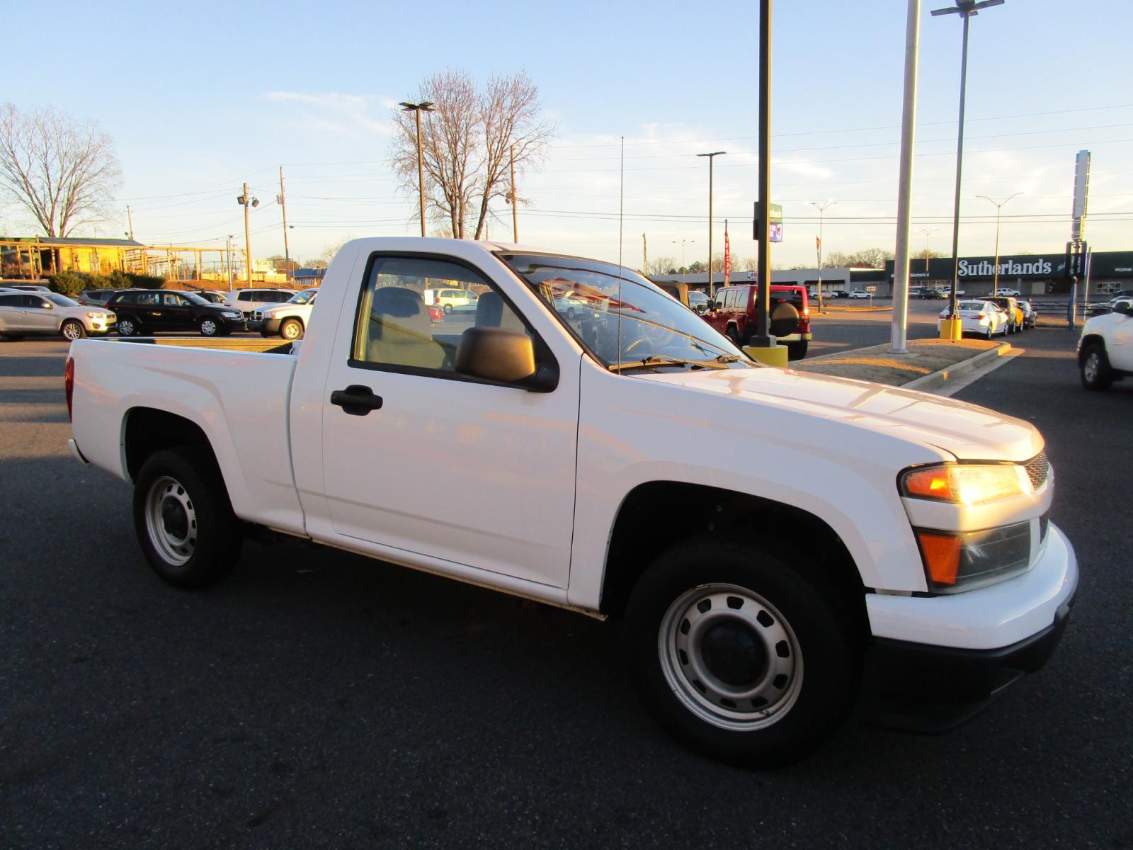 2011 WHITE /Gray / Cloth Chevrolet Colorado Work Truck 2WD (1GCCSBF90B8) with an 2.9L L4 DOHC 16V engine, located at 1814 Albert Pike Road, Hot Springs, AR, 71913, (501) 623-1717, 34.494228, -93.094070 - Photo #3