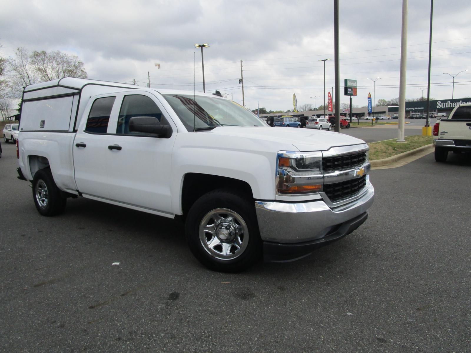 2017 /Gray / Cloth Chevrolet Silverado 1500 Work Truck Double Cab 2WD (1GCRCNEH1HZ) with an 4.3L V6 OHV 12V engine, 6A transmission, located at 1814 Albert Pike Road, Hot Springs, AR, 71913, (501) 623-1717, 34.494228, -93.094070 - Photo #3