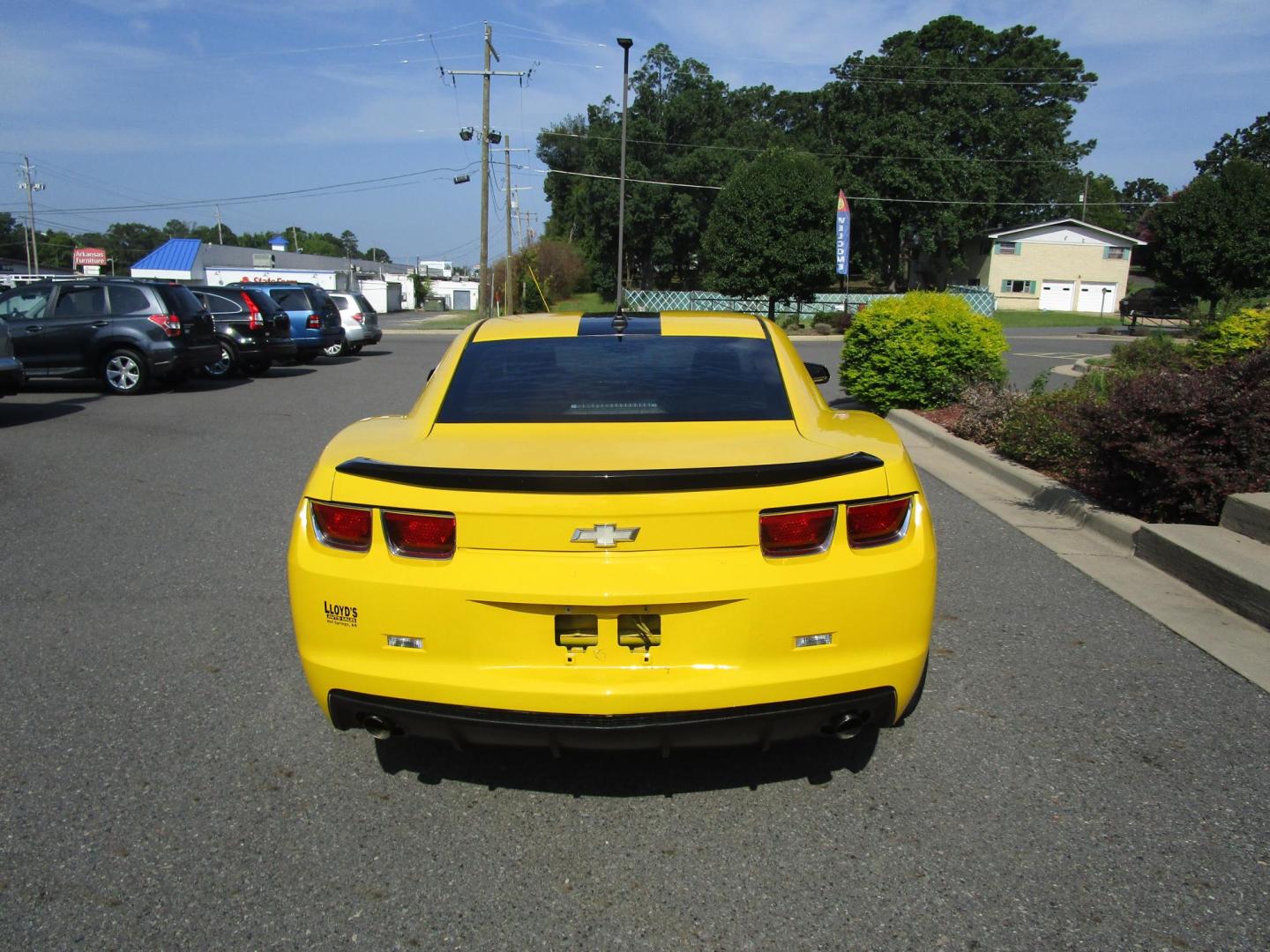 2012 Yellow /BLACK Chevrolet Camaro Coupe 1LT (2G1FB1E30C9) with an 3.6L V6 DOHC 24V FFV engine, 6-Speed Automatic transmission, located at 1814 Albert Pike Road, Hot Springs, AR, 71913, (501) 623-1717, 34.494228, -93.094070 - Photo#5