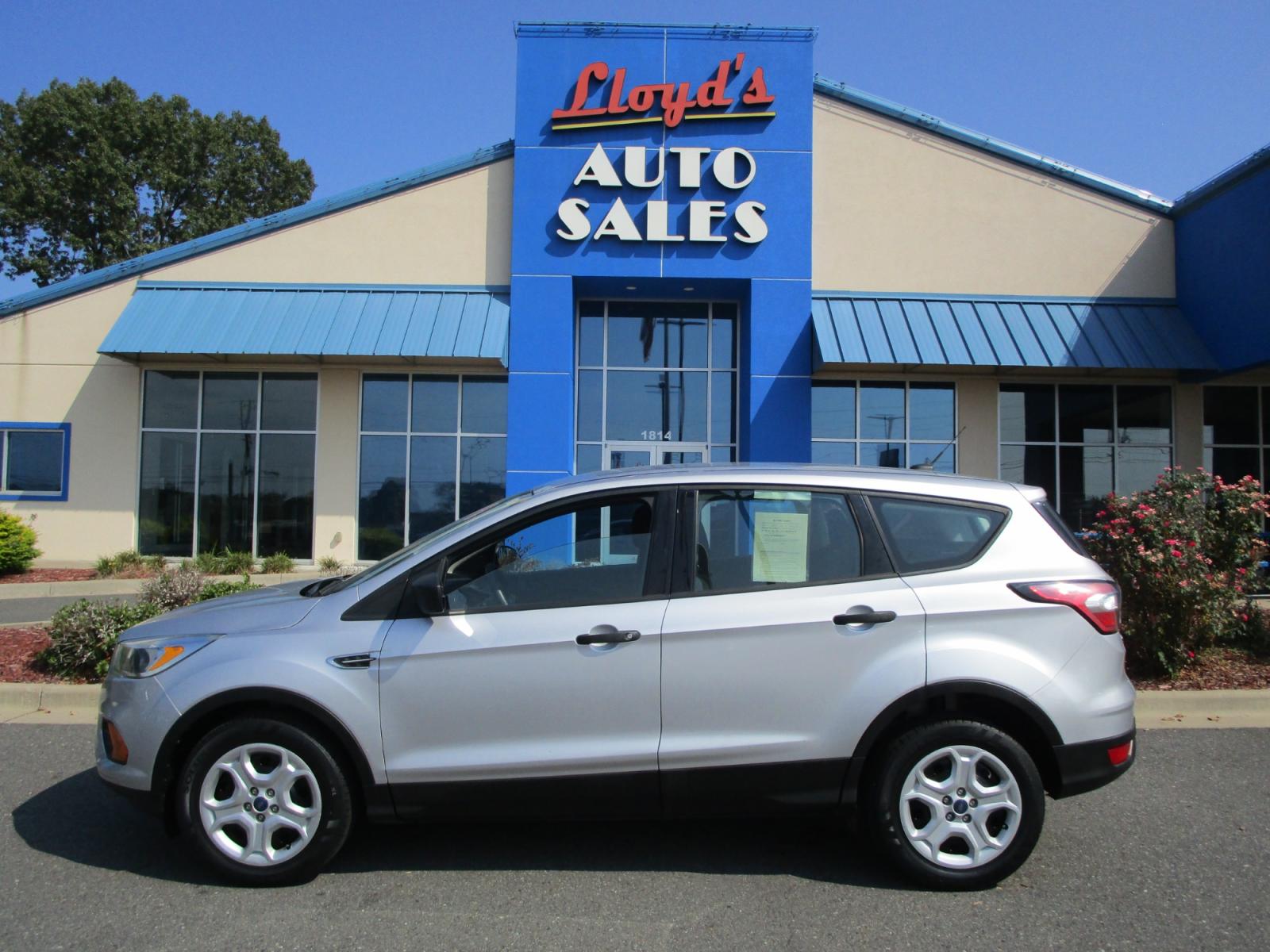 2017 Ford Escape S FWD (1FMCU0F7XHU) with an 2.5L L4 DOHC 16V engine, 6A transmission, located at 1814 Albert Pike Road, Hot Springs, AR, 71913, (501) 623-1717, 34.494228, -93.094070 - Photo #0