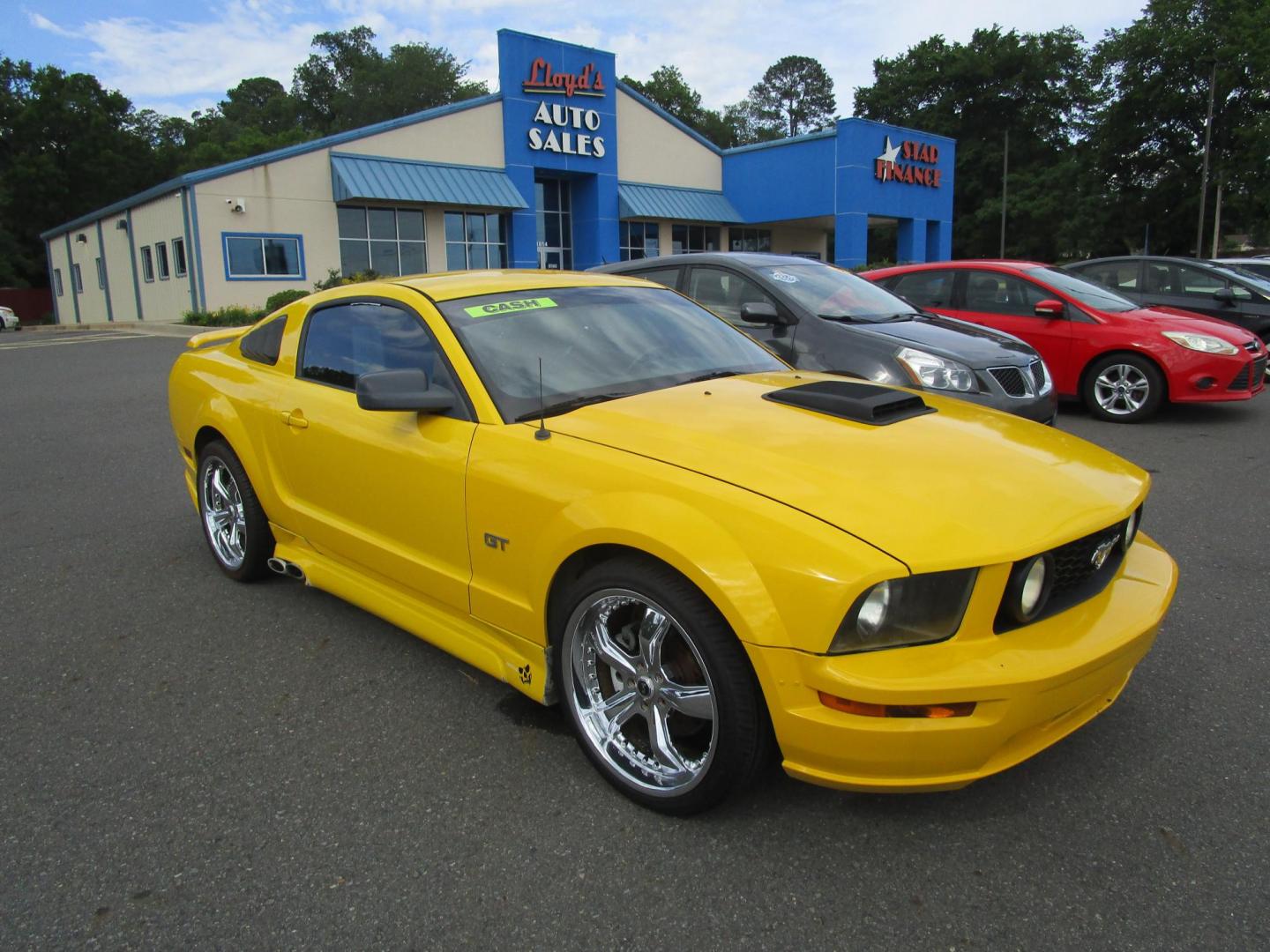 2006 Yellow /Black / Leather Ford Mustang GT Deluxe Coupe (1ZVFT82HX65) with an 4.6L V8 SOHC 24V engine, AUTOMATIC transmission, located at 1814 Albert Pike Road, Hot Springs, AR, 71913, (501) 623-1717, 34.494228, -93.094070 - GT! SHALL WE SAY ANYMORE? - Photo#3