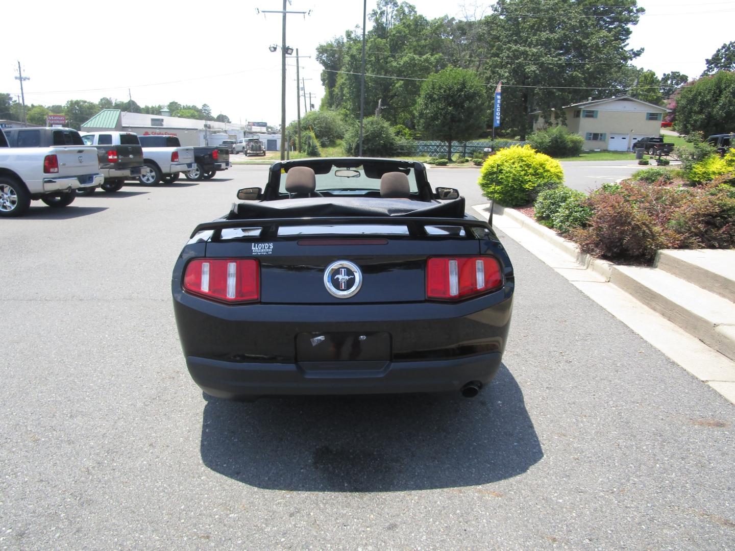 2010 BLACK /Black/Cloth Ford Mustang SPORT (1ZVBP8EN3A5) with an 4.0L V6 OHC 12V engine, 5 SPEED AUTOMATIC transmission, located at 1814 Albert Pike Road, Hot Springs, AR, 71913, (501) 623-1717, 34.494228, -93.094070 - Photo#7