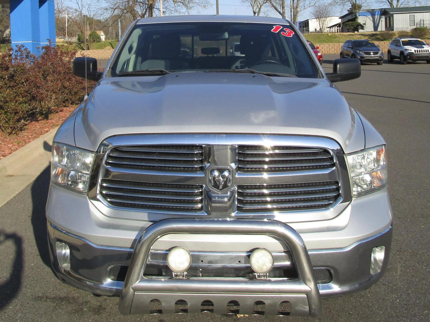 2013 SILVER /Gray / Cloth RAM 1500 1500 (1C6RR6GT3DS) with an 5.7L V8 engine, AUTOMATIC transmission, located at 1814 Albert Pike Road, Hot Springs, AR, 71913, (501) 623-1717, 34.494228, -93.094070 - RAM 1500 5.7L V8 - Photo#1