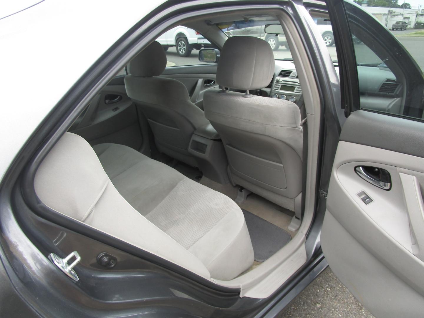 2011 Grey Toyota Camry SE 6-Spd MT (4T1BF3EK5BU) with an 2.5L L4 DOHC 16V engine, 6-Speed Manual transmission, located at 1814 Albert Pike Road, Hot Springs, AR, 71913, (501) 623-1717, 34.494228, -93.094070 - Photo#10