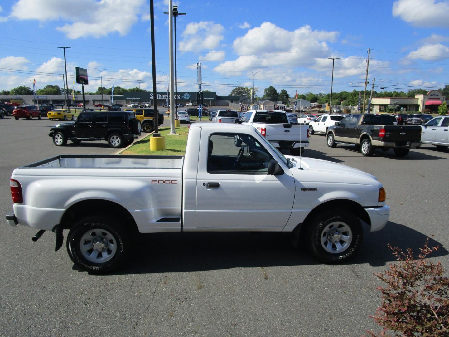 2003 WHITE Ford Ranger Edge Short Bed 2WD (1FTYR10U53P) with an 3.0L V6 OHV 12V engine, 5 SPEED AUTOMATIC transmission, located at 1814 Albert Pike Road, Hot Springs, AR, 71913, (501) 623-1717, 34.494228, -93.094070 - 2003 Ford Ranger Pickup 3.0L V6 F OHV Gasoline Rear Wheel Drive - Photo#1