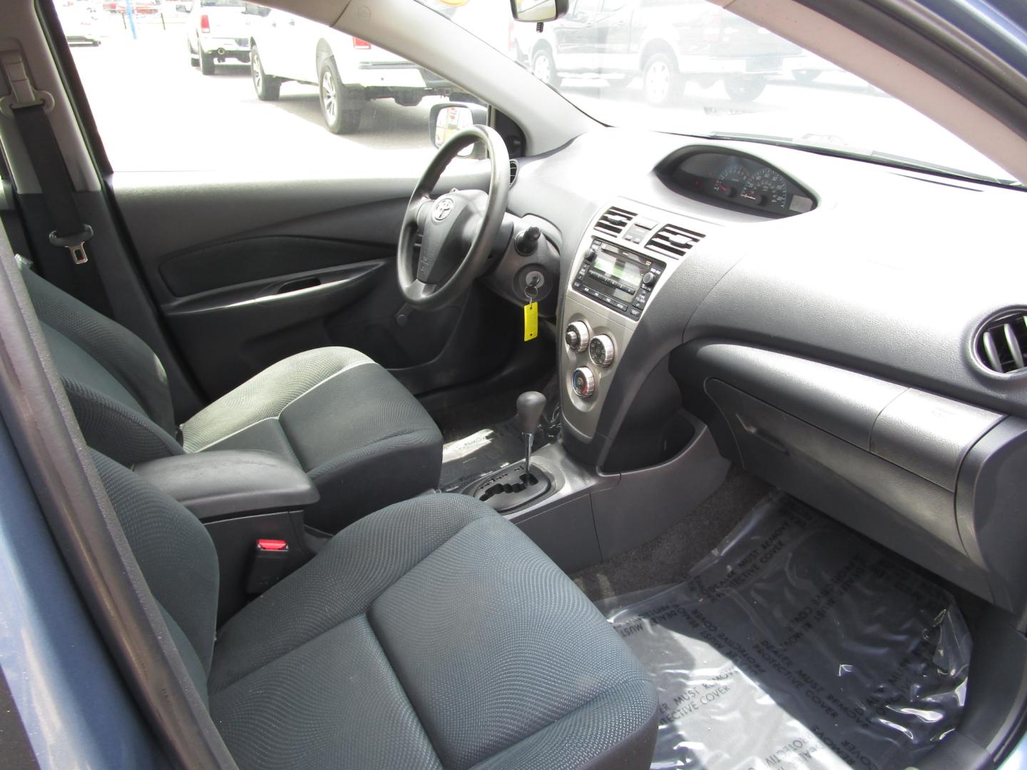 2011 Blue Toyota Yaris Sedan 4-Speed AT (JTDBT4K33B4) with an 1.5L L4 DOHC 16V engine, 4-Speed Automatic transmission, located at 1814 Albert Pike Road, Hot Springs, AR, 71913, (501) 623-1717, 34.494228, -93.094070 - 2001 Toyota Yaris 4 door Sedan. 1.5L I4 F DOHC 16V Gasoline Front Wheel Drive - Photo#3