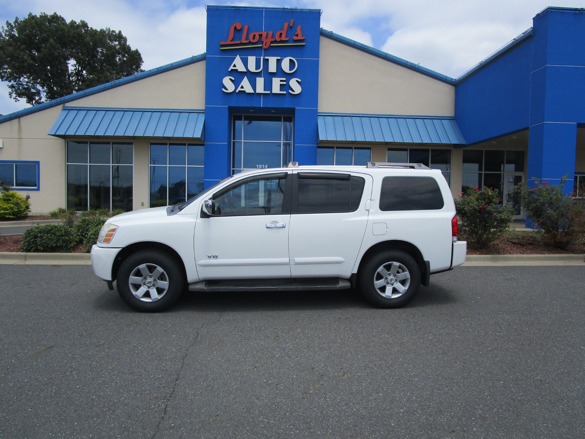 photo of 2007 Nissan Armada LE 4WD
