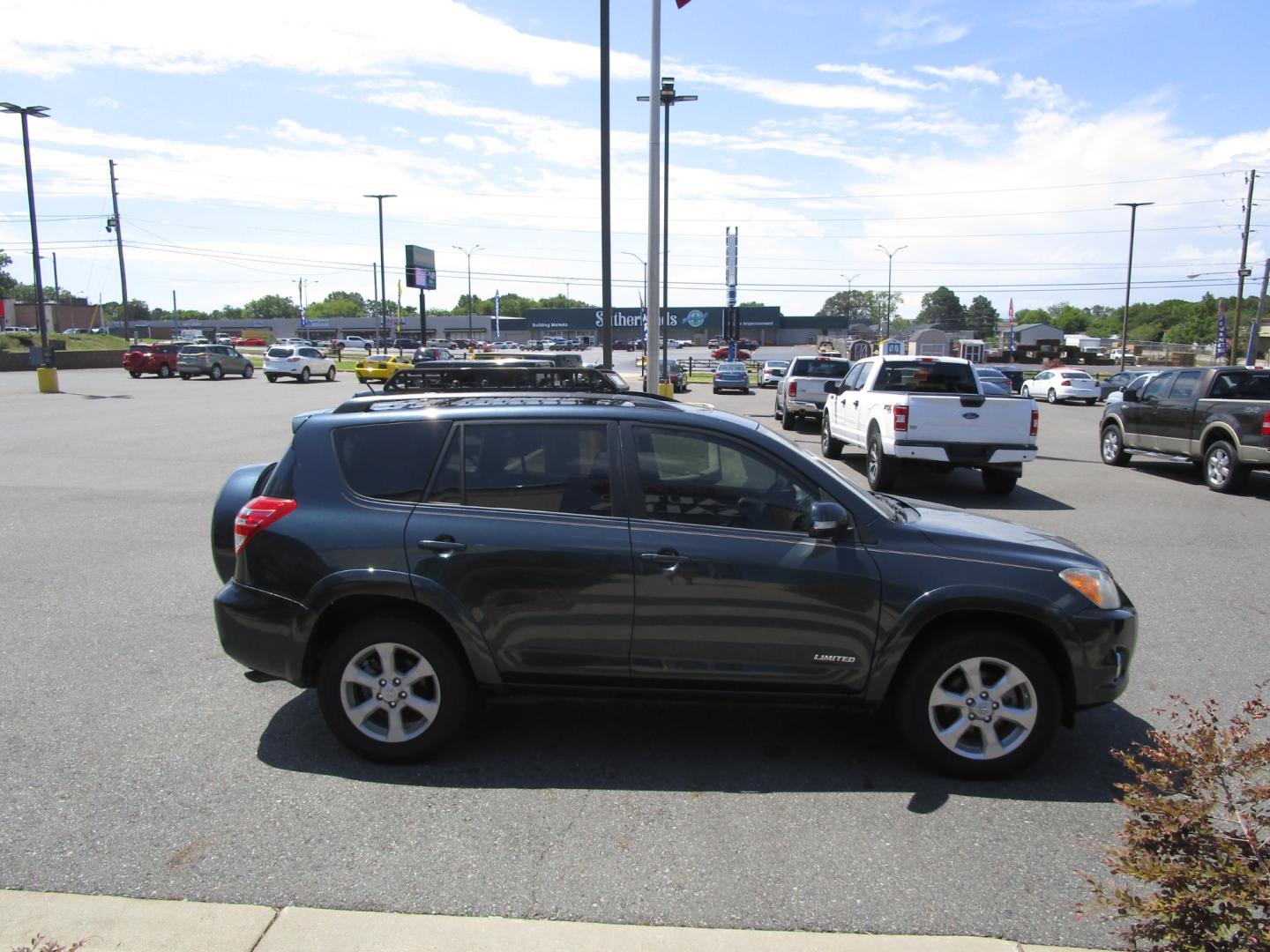 2011 Blue Toyota RAV4 Limited V6 2WD (2T3YK4DV0BW) with an 3.5L V6 DOHC 24V engine, 5-Speed Automatic transmission, located at 1814 Albert Pike Road, Hot Springs, AR, 71913, (501) 623-1717, 34.494228, -93.094070 - Photo#2
