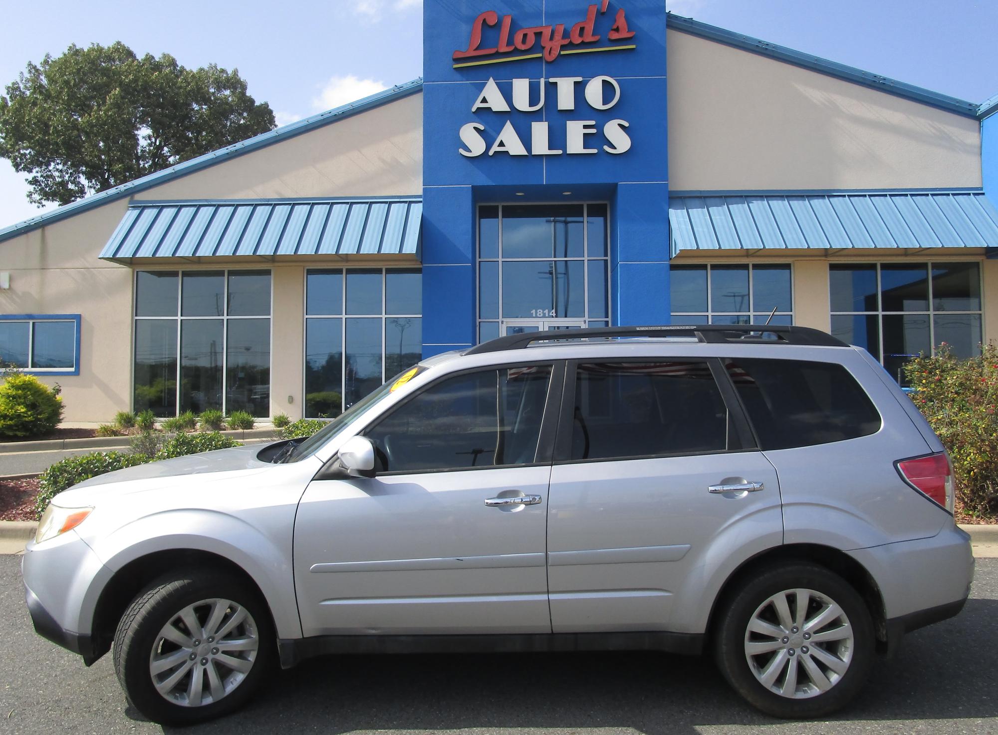 photo of 2013 Subaru Forester SILVER