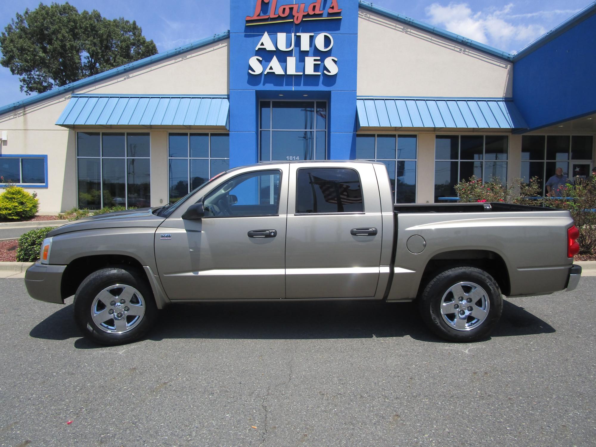 photo of 2006 Dodge Dakota SLT Quad Cab 2WD