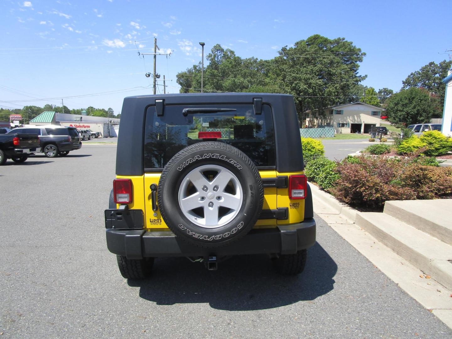 2008 Yellow /Gray / Cloth Jeep Wrangler X (1J4FA24138L) with an 3.8L V6 OHV 12V engine, located at 1814 Albert Pike Road, Hot Springs, AR, 71913, (501) 623-1717, 34.494228, -93.094070 - 2008 Jeep Wrangler X 3.8L V6 F OHV 12V Gasoline Rear Wheel Drive 4X4 - Photo#3