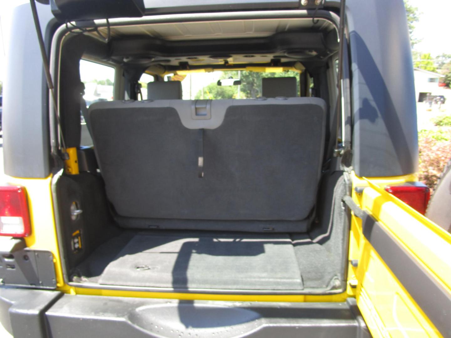 2008 Yellow /Gray / Cloth Jeep Wrangler X (1J4FA24138L) with an 3.8L V6 OHV 12V engine, located at 1814 Albert Pike Road, Hot Springs, AR, 71913, (501) 623-1717, 34.494228, -93.094070 - 2008 Jeep Wrangler X 3.8L V6 F OHV 12V Gasoline Rear Wheel Drive 4X4 - Photo#10