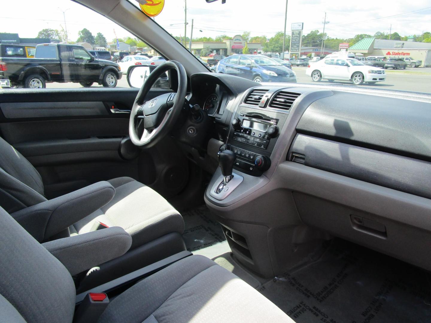 2009 SILVER /Black/Cloth Honda CR-V EX 4WD 5-Speed AT (3CZRE48519G) with an 2.4L L4 DOHC 16V engine, 5-Speed Automatic transmission, located at 1814 Albert Pike Road, Hot Springs, AR, 71913, (501) 623-1717, 34.494228, -93.094070 - 2009 Honda CR-V EX 4 Door SUV 2.4L I4 F DOHC 16V Gasoline All Wheel Drive - Photo#5