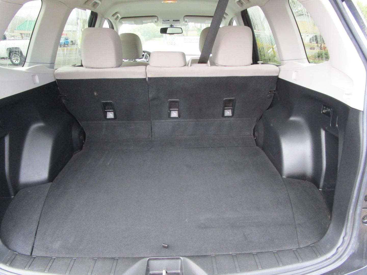 2015 CHARCOAL Subaru Forester 2.5i Premium (JF2SJABCXFH) with an 2.5L H4 SOHC 16V engine, 6-Speed Automatic transmission, located at 1814 Albert Pike Road, Hot Springs, AR, 71913, (501) 623-1717, 34.494228, -93.094070 - 2015 Subaru Forester 2.5I. 4 Door SUV. 2.5L H4 F DOHC 16V Gasoline All Wheel Drive - Photo#8