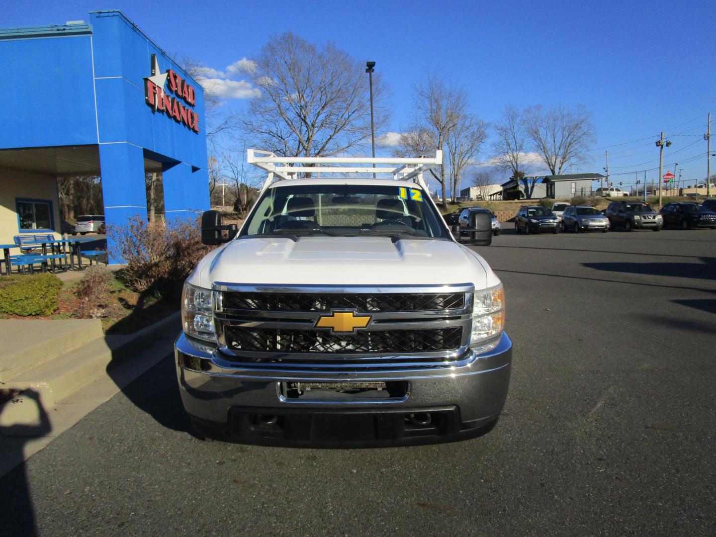 2012 WHITE /Black/Cloth Chevrolet Silverado 2500HD Work Truck Long Box 2WD (1GB0CVCGXCF) with an 6.0L V8 OHV 16V FFV engine, 6-Speed Automatic transmission, located at 1814 Albert Pike Road, Hot Springs, AR, 71913, (501) 623-1717, 34.494228, -93.094070 - Photo#1