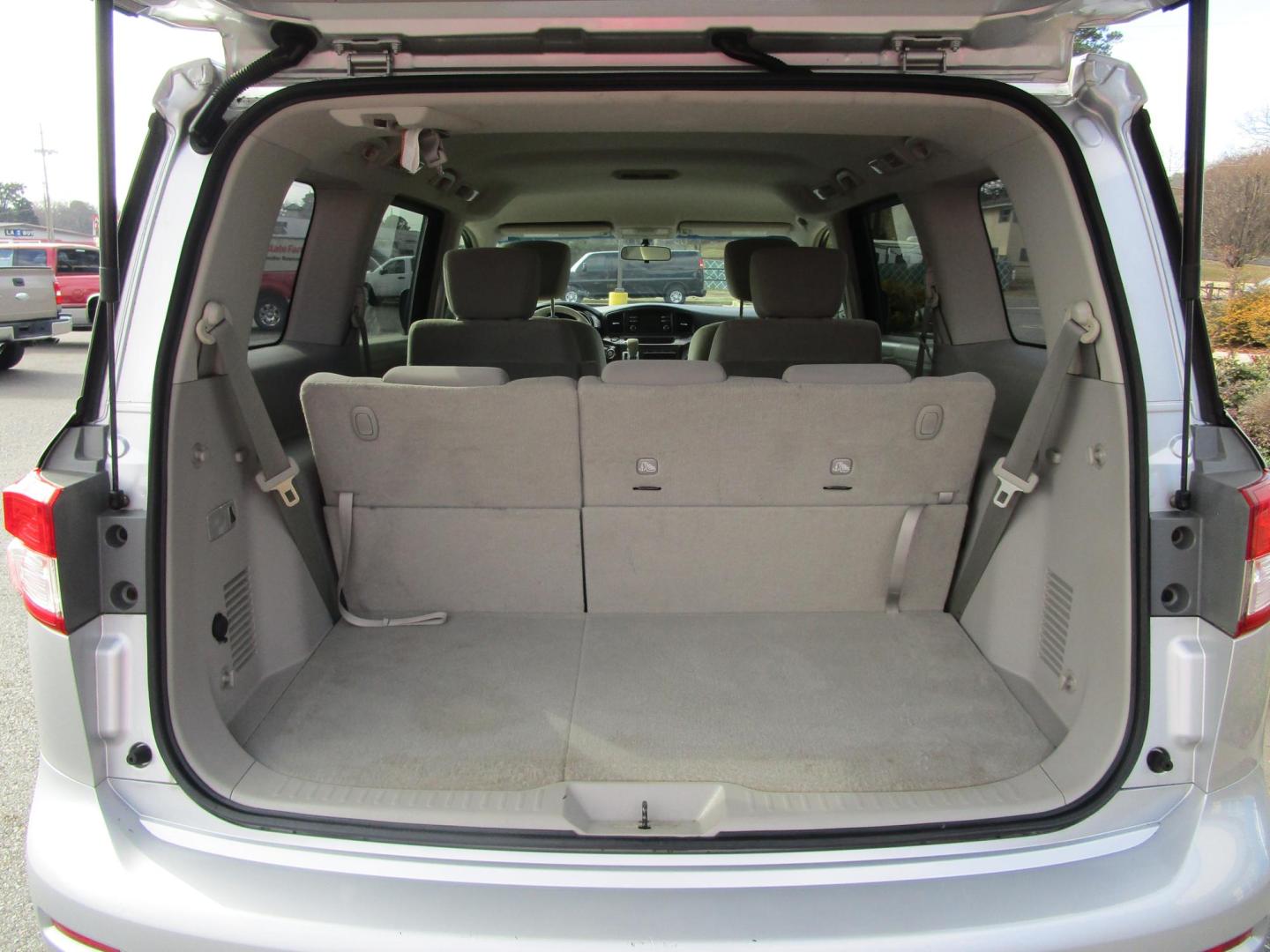2012 SILVER Nissan Quest 3.5 S (JN8AE2KP0C9) with an 3.5L V6 DOHC 24V engine, Continuously Variable Transmission transmission, located at 1814 Albert Pike Road, Hot Springs, AR, 71913, (501) 623-1717, 34.494228, -93.094070 - Photo#10
