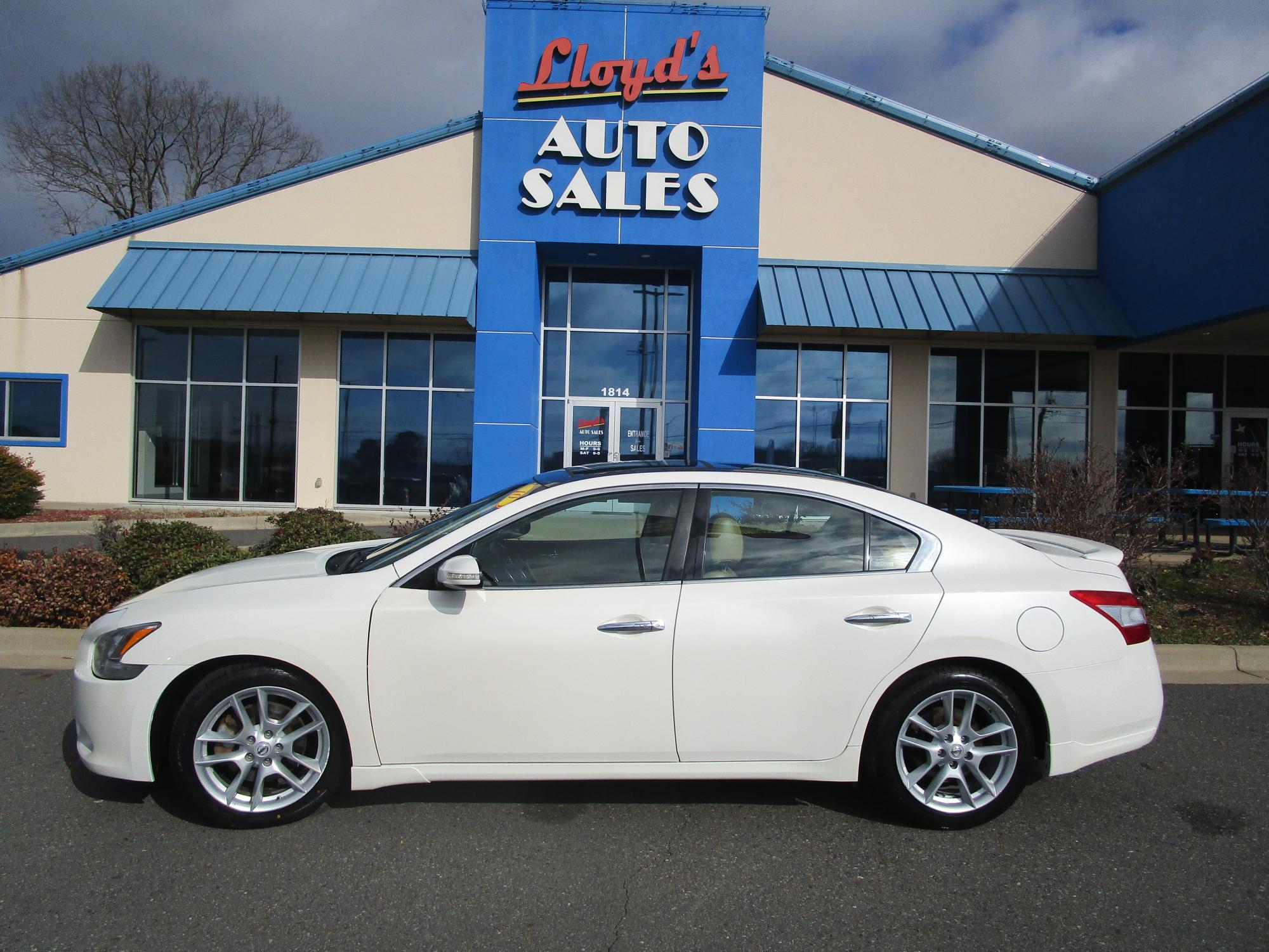 photo of 2010 Nissan Maxima S