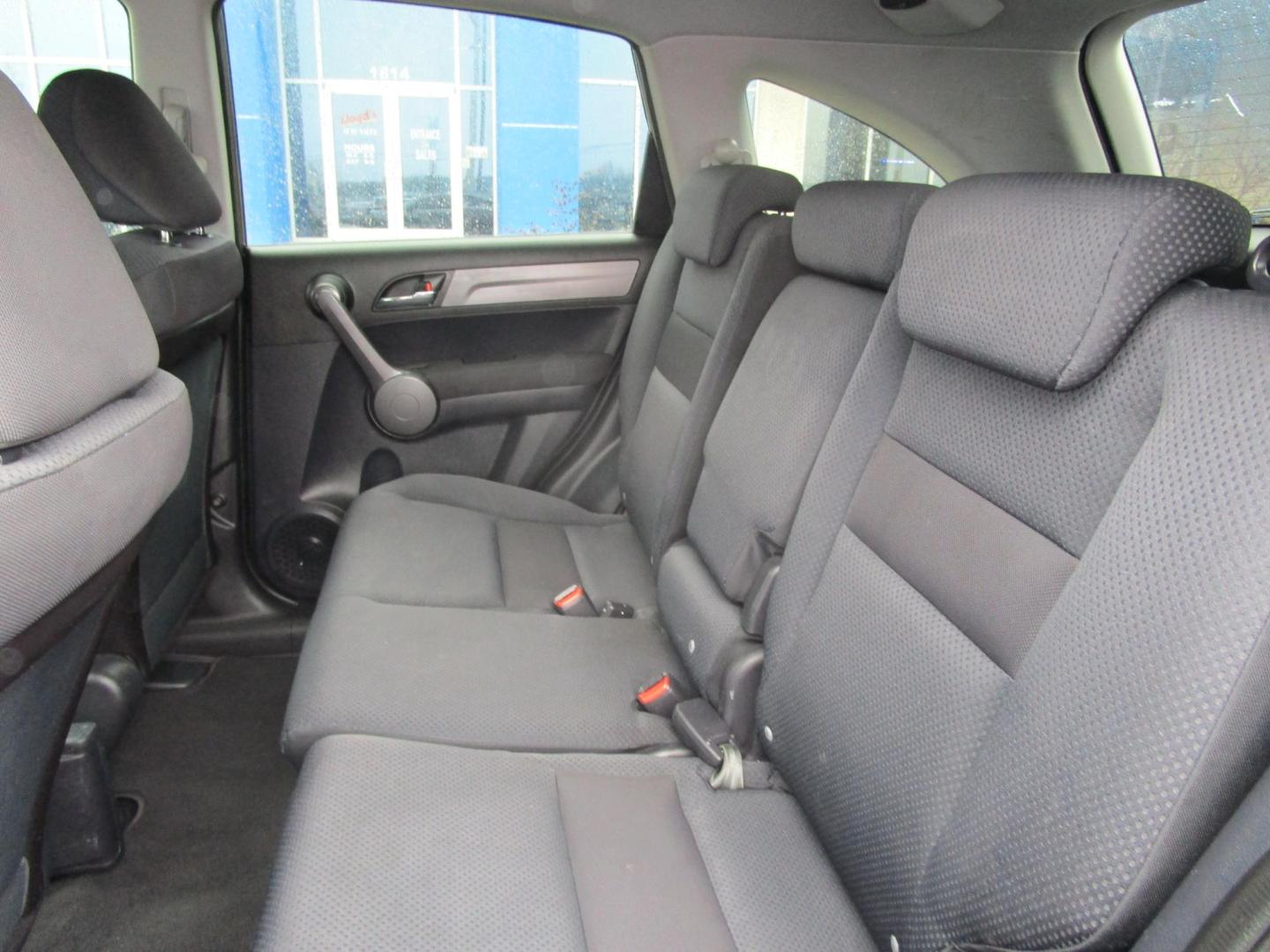 2009 BEIGE /BLACK Honda CR-V LX 2WD 5-Speed AT (3CZRE38399G) with an 2.4L L4 DOHC 16V engine, 5-Speed Automatic transmission, located at 1814 Albert Pike Road, Hot Springs, AR, 71913, (501) 623-1717, 34.494228, -93.094070 - Photo#7