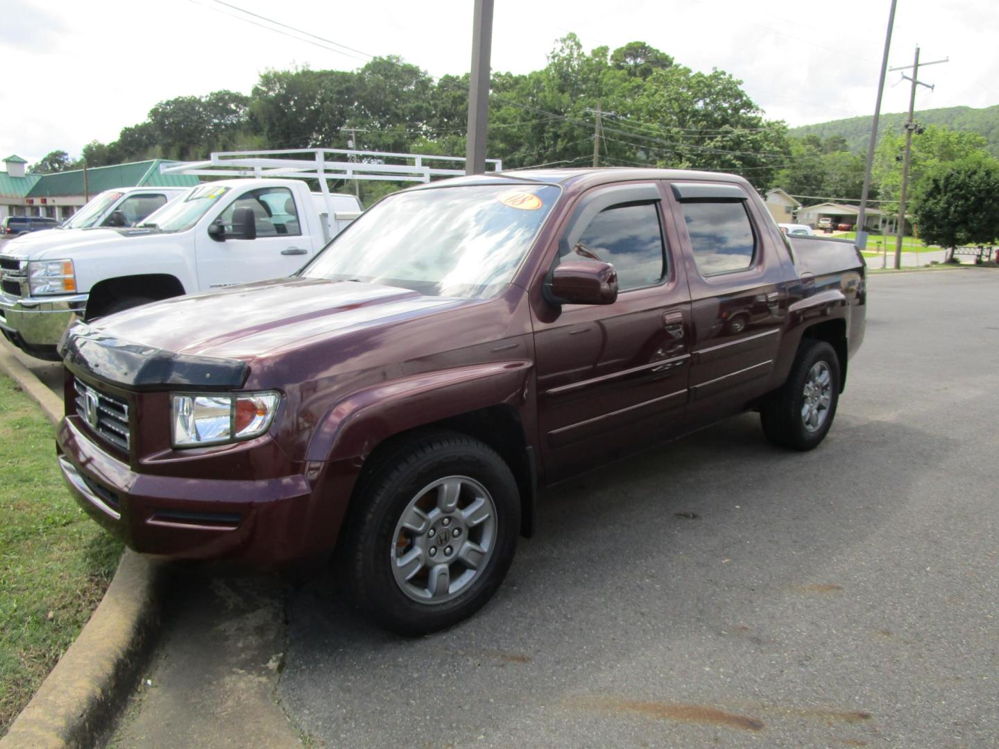2008 MAROON Honda Ridgeline RTL (2HJYK16518H) with an 3.5L V6 SOHC 24V engine, 5-Speed Automatic Overdrive transmission, located at 1814 Albert Pike Road, Hot Springs, AR, 71913, (501) 623-1717, 34.494228, -93.094070 - Photo#8