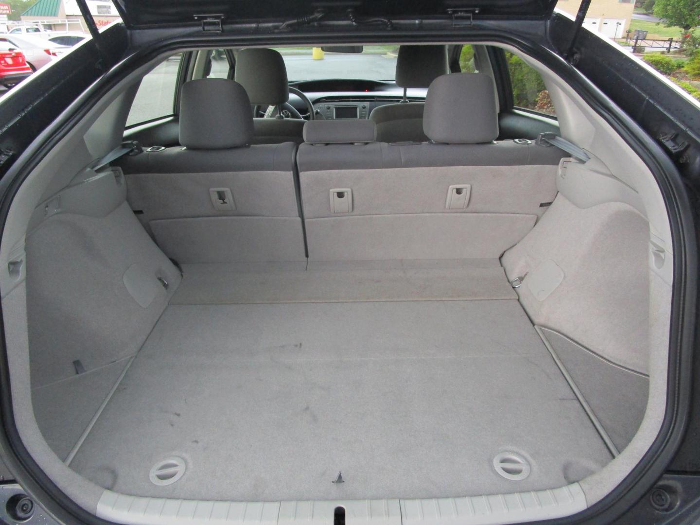 2012 Blue /Black/Cloth Toyota Prius Prius II (JTDKN3DU2C5) with an 1.8L L4 DOHC 16V HYBRID engine, Continuously Variable Transmission transmission, located at 1814 Albert Pike Road, Hot Springs, AR, 71913, (501) 623-1717, 34.494228, -93.094070 - Photo#10