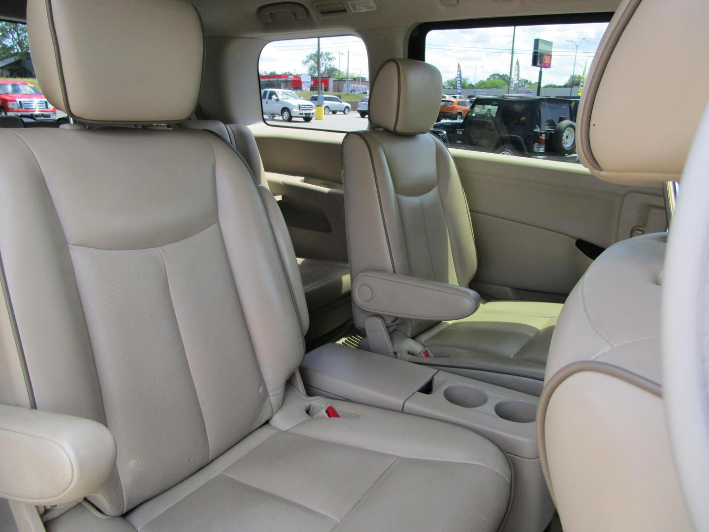 2013 BLACK /Tan / Leather Nissan Quest 3.5 S (JN8AE2KP2D9) with an 3.5L V6 DOHC 24V engine, Continuously Variable Transmission transmission, located at 1814 Albert Pike Road, Hot Springs, AR, 71913, (501) 623-1717, 34.494228, -93.094070 - Photo#8