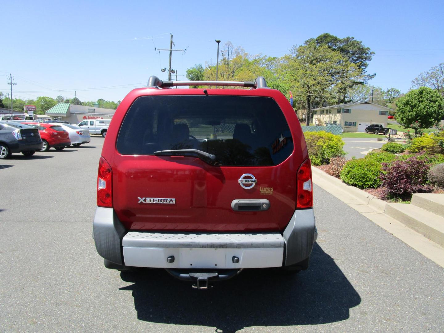 2010 RED /BLACK Nissan Xterra S 2WD (5N1AN0NU0AC) with an 4.0L V6 DOHC 24V engine, located at 1814 Albert Pike Road, Hot Springs, AR, 71913, (501) 623-1717, 34.494228, -93.094070 - Photo#5