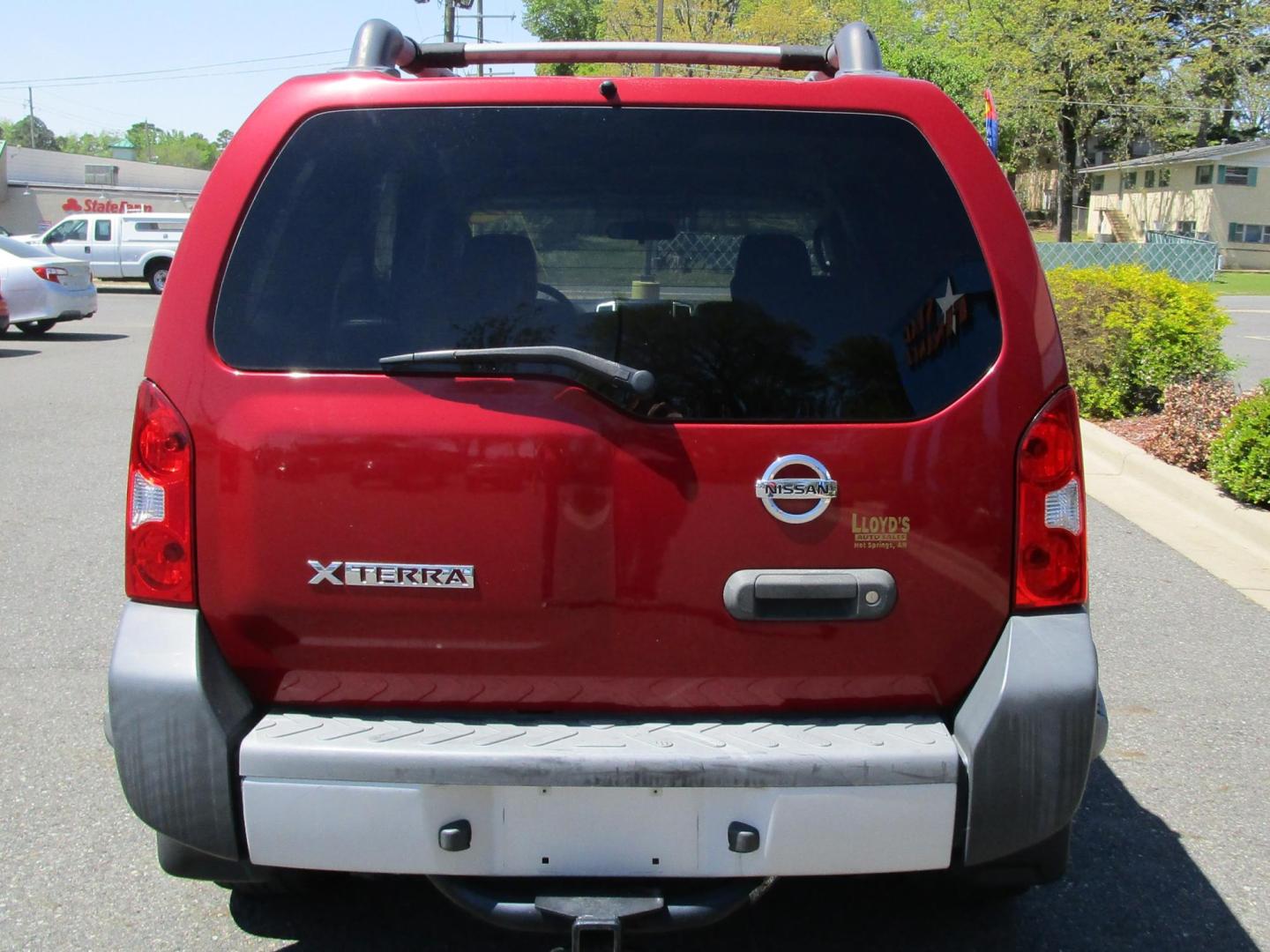 2010 RED /BLACK Nissan Xterra S 2WD (5N1AN0NU0AC) with an 4.0L V6 DOHC 24V engine, located at 1814 Albert Pike Road, Hot Springs, AR, 71913, (501) 623-1717, 34.494228, -93.094070 - Photo#5