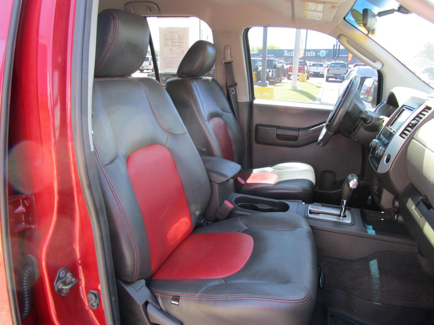 2010 RED /BLACK Nissan Xterra S 2WD (5N1AN0NU0AC) with an 4.0L V6 DOHC 24V engine, located at 1814 Albert Pike Road, Hot Springs, AR, 71913, (501) 623-1717, 34.494228, -93.094070 - Photo#7