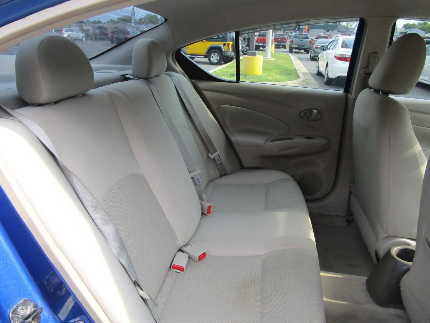 2012 Blue /Tan Nissan Versa 1.6 S Sedan (3N1CN7AP4CL) with an 1.6L L4 DOHC 16V engine, 5-Speed Manual transmission, located at 1814 Albert Pike Road, Hot Springs, AR, 71913, (501) 623-1717, 34.494228, -93.094070 - Photo#8