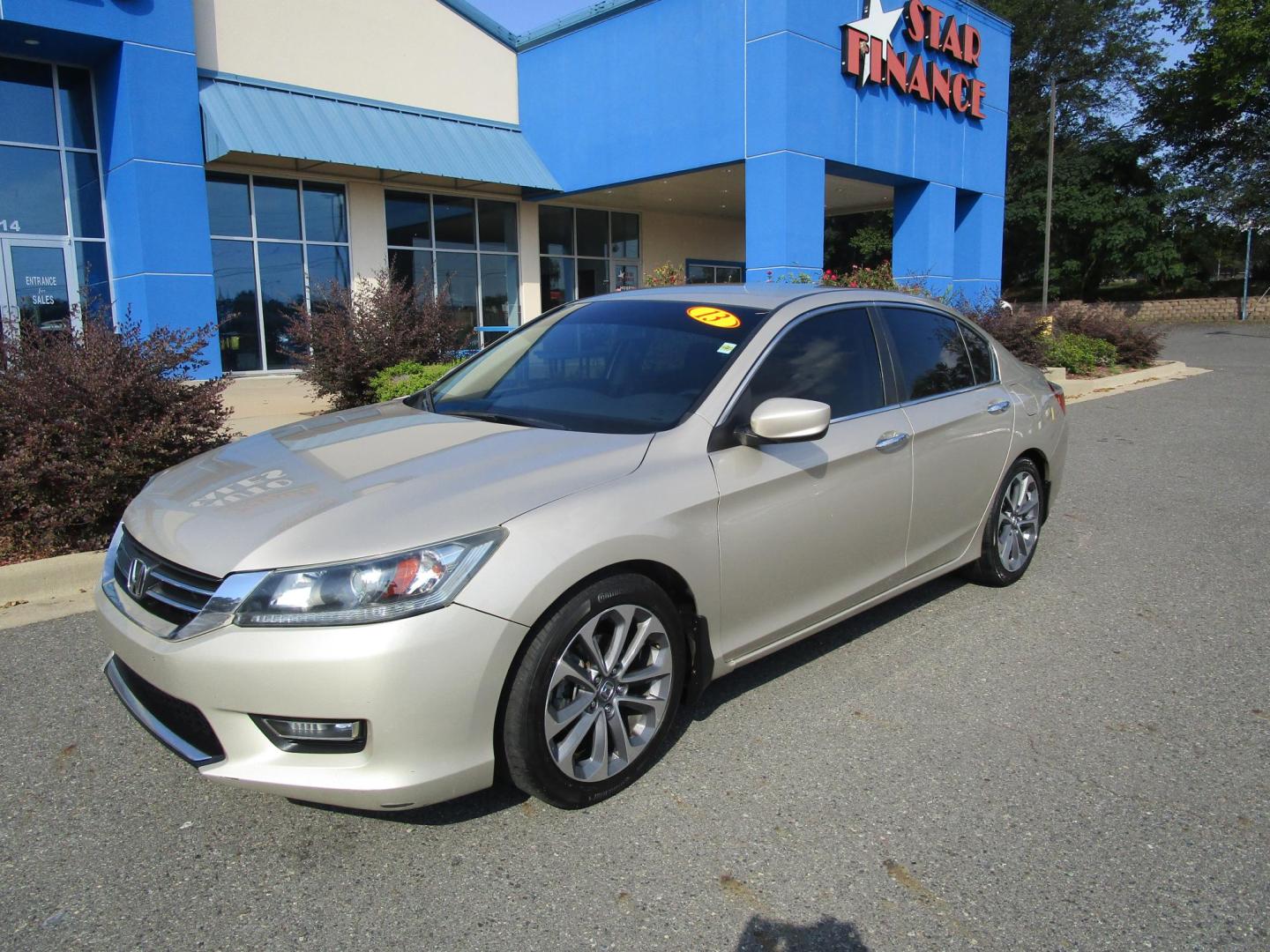 2013 GOLD /BLACK Honda Accord Sport Sedan CVT (1HGCR2F51DA) with an 2.4L L4 DOHC 16V engine, Continuously Variable Transmission transmission, located at 1814 Albert Pike Road, Hot Springs, AR, 71913, (501) 623-1717, 34.494228, -93.094070 - Photo#1