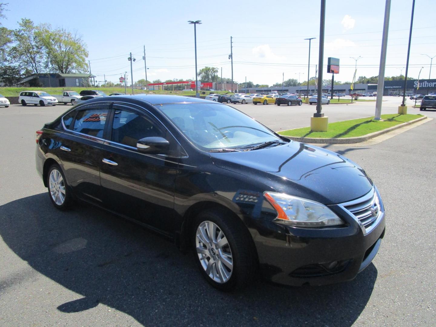 2013 BLACK /TAN Nissan Sentra S 6MT (3N1AB7APXDL) with an 2.0L L4 DOHC 16V engine, 6-Speed Manual transmission, located at 1814 Albert Pike Road, Hot Springs, AR, 71913, (501) 623-1717, 34.494228, -93.094070 - Photo#3