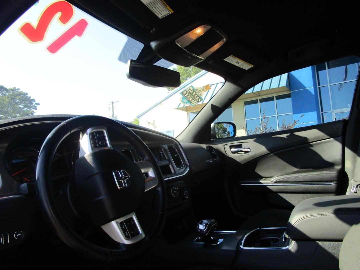 2012 WHITE /BLACK Dodge Charger SE (2C3CDXBG7CH) with an 3.6L V6 DOHC 24V engine, 5-Speed Automatic transmission, located at 1814 Albert Pike Road, Hot Springs, AR, 71913, (501) 623-1717, 34.494228, -93.094070 - Photo#6