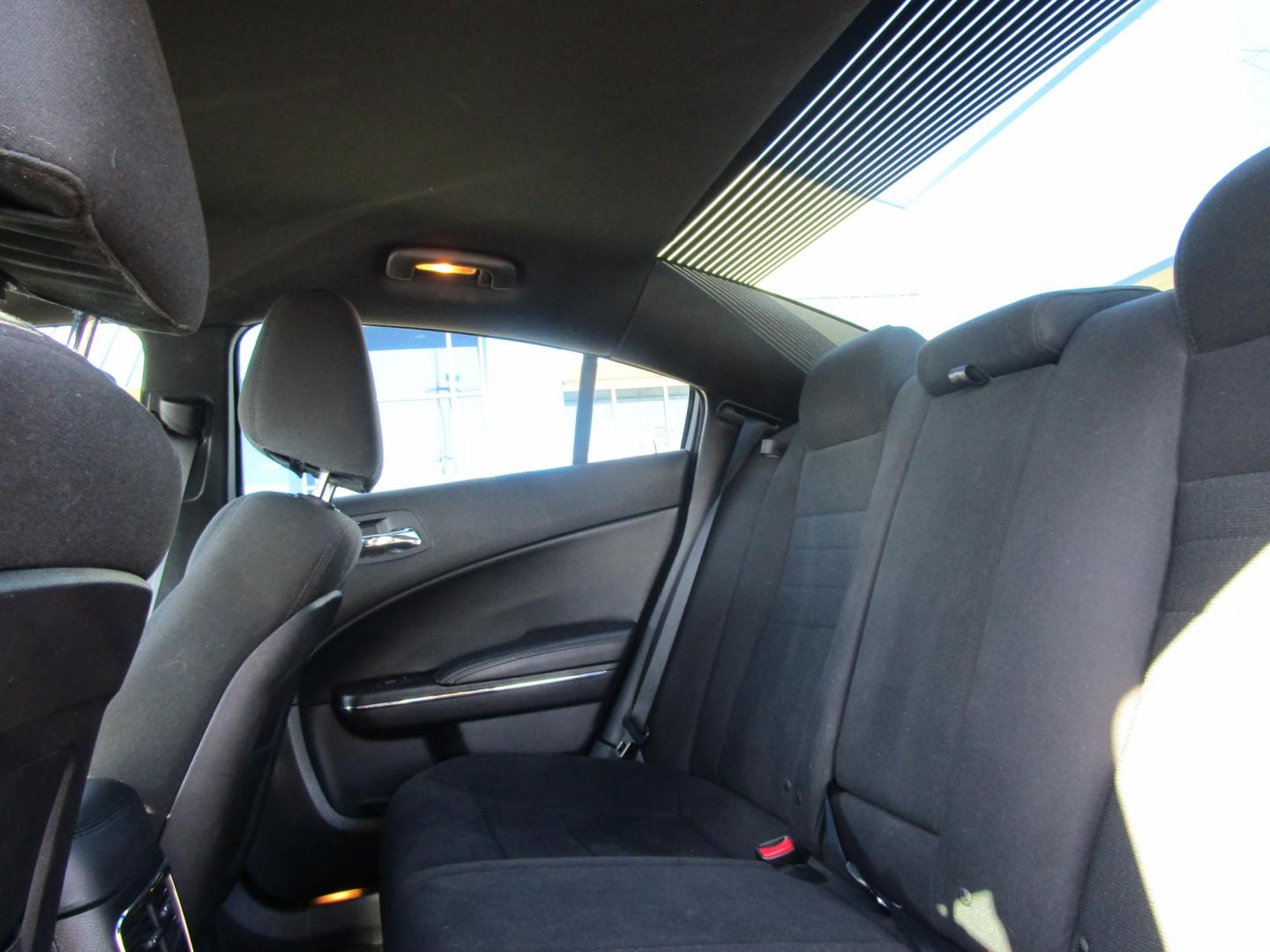 2012 WHITE /BLACK Dodge Charger SE (2C3CDXBG7CH) with an 3.6L V6 DOHC 24V engine, 5-Speed Automatic transmission, located at 1814 Albert Pike Road, Hot Springs, AR, 71913, (501) 623-1717, 34.494228, -93.094070 - Photo#7