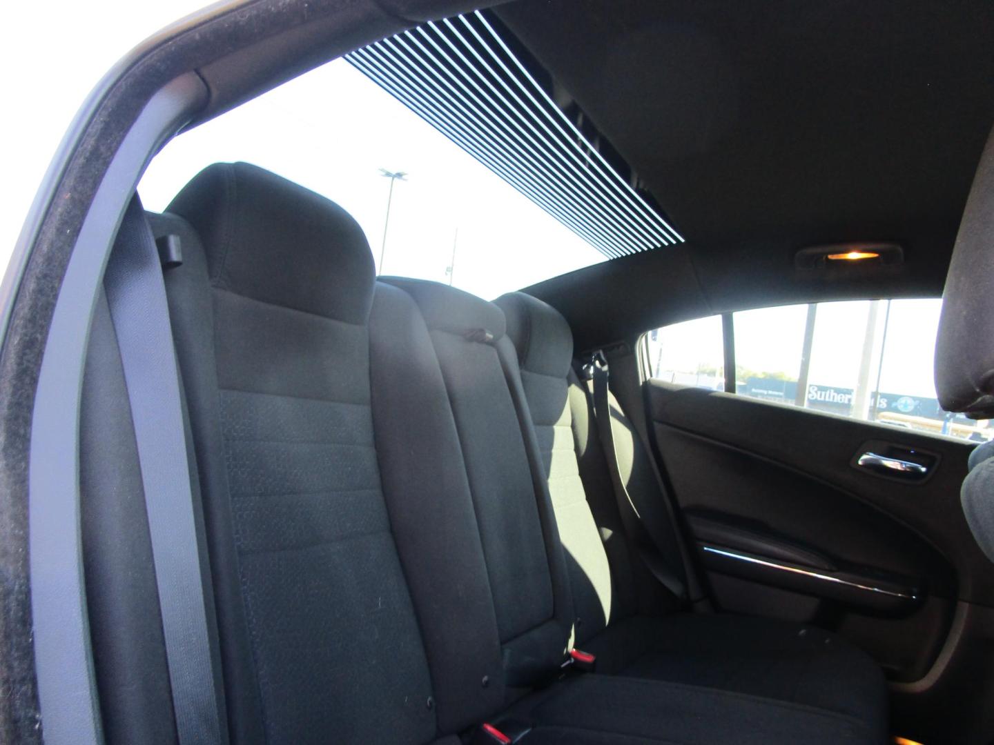 2012 WHITE /BLACK Dodge Charger SE (2C3CDXBG7CH) with an 3.6L V6 DOHC 24V engine, 5-Speed Automatic transmission, located at 1814 Albert Pike Road, Hot Springs, AR, 71913, (501) 623-1717, 34.494228, -93.094070 - Photo#8