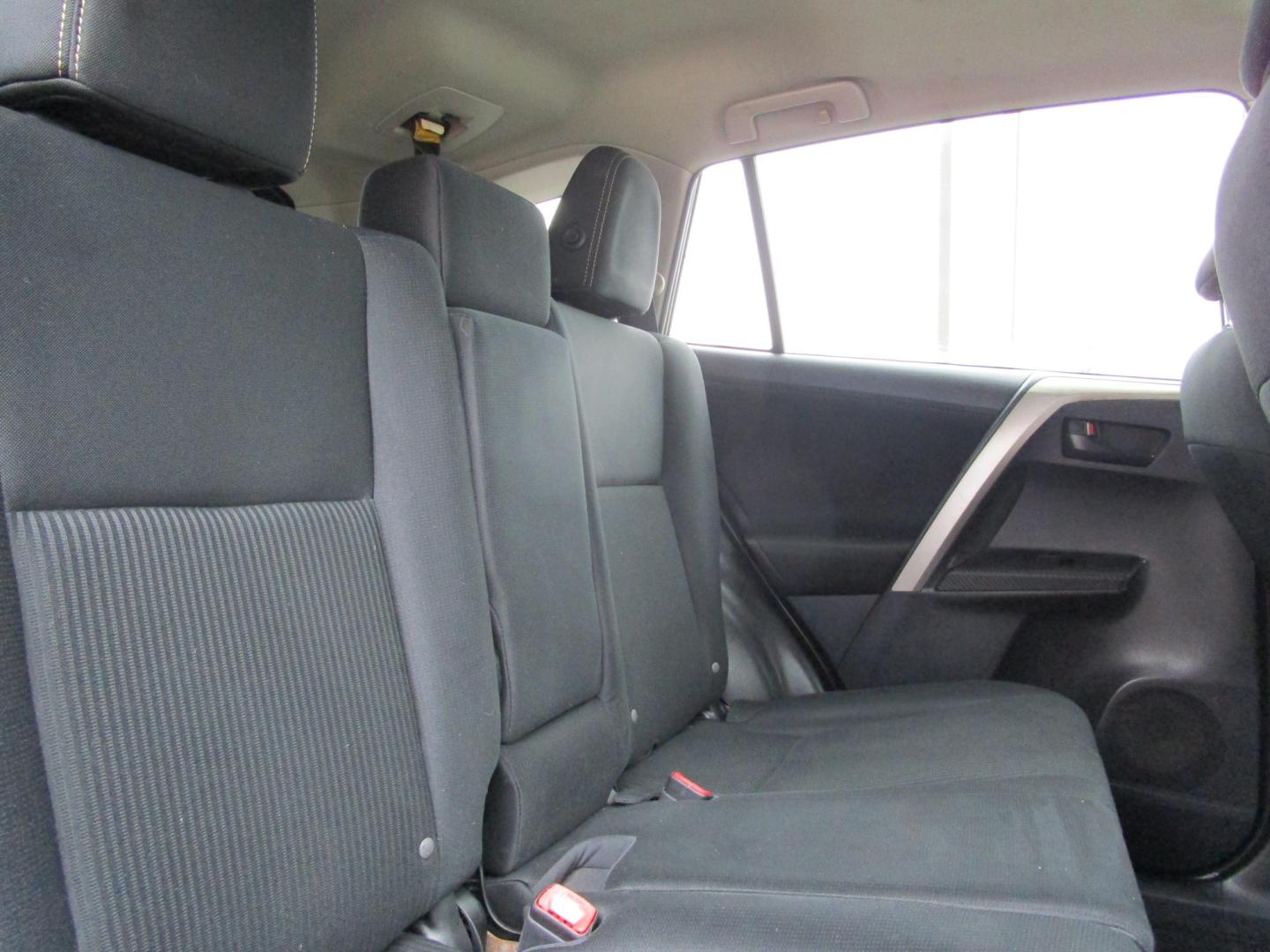 2013 GRAY /BLACK Toyota RAV4 XLE FWD (2T3WFREV5DW) with an 2.5L L4 DOHC 16V engine, 6-Speed Automatic transmission, located at 1814 Albert Pike Road, Hot Springs, AR, 71913, (501) 623-1717, 34.494228, -93.094070 - Photo#8