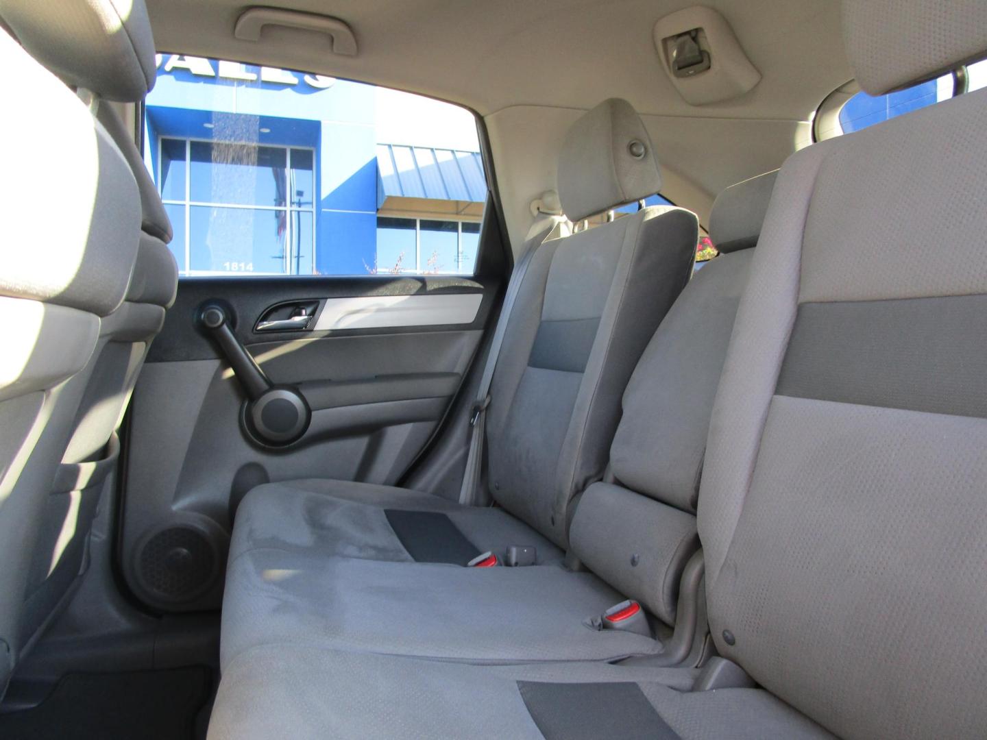 2011 Blue /Gray / Cloth Honda CR-V EX 2WD 5-Speed AT (5J6RE3H5XBL) with an 2.4L L4 DOHC 16V engine, 5-Speed Automatic transmission, located at 1814 Albert Pike Road, Hot Springs, AR, 71913, (501) 623-1717, 34.494228, -93.094070 - Photo#7