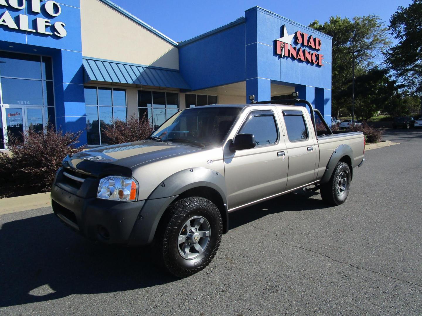 2003 Grey Nissan Frontier SE-V6 Crew Cab Long Bed 2WD (1N6ED29X63C) with an 3.3L V6 SOHC 12V engine, 4-Speed Automatic Overdrive transmission, located at 1814 Albert Pike Road, Hot Springs, AR, 71913, (501) 623-1717, 34.494228, -93.094070 - Photo#1