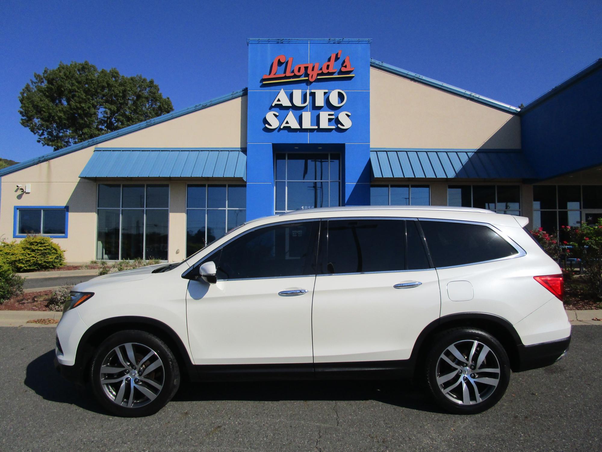 photo of 2016 Honda Pilot Elite 4WD