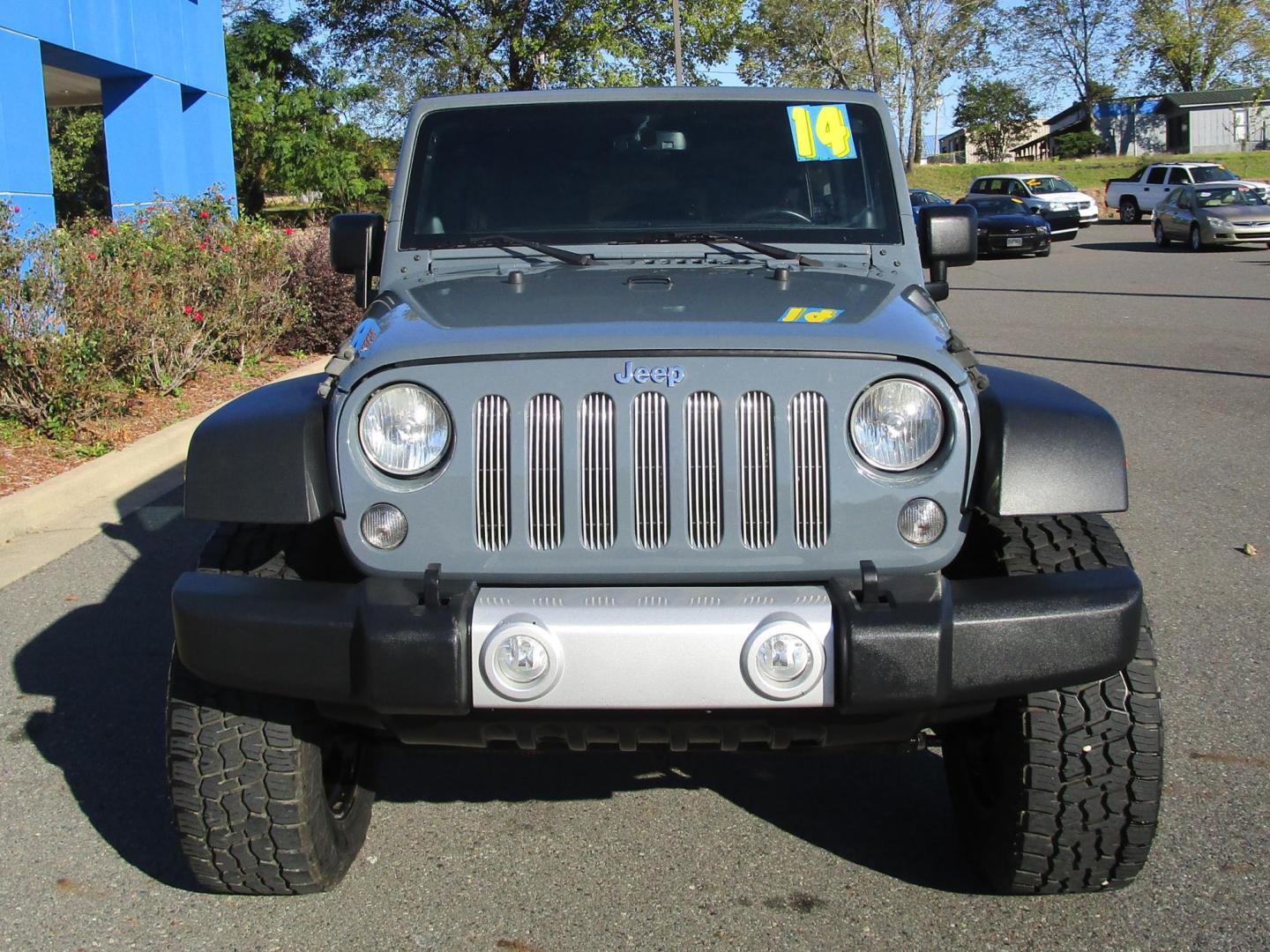2014 GRAY /Black / Leather Jeep Wrangler Unlimited Sahara 4WD (1C4BJWEG8EL) with an 3.6L V6 DOHC 24V FFV engine, AUTOMATIC transmission, located at 1814 Albert Pike Road, Hot Springs, AR, 71913, (501) 623-1717, 34.494228, -93.094070 - Photo#2