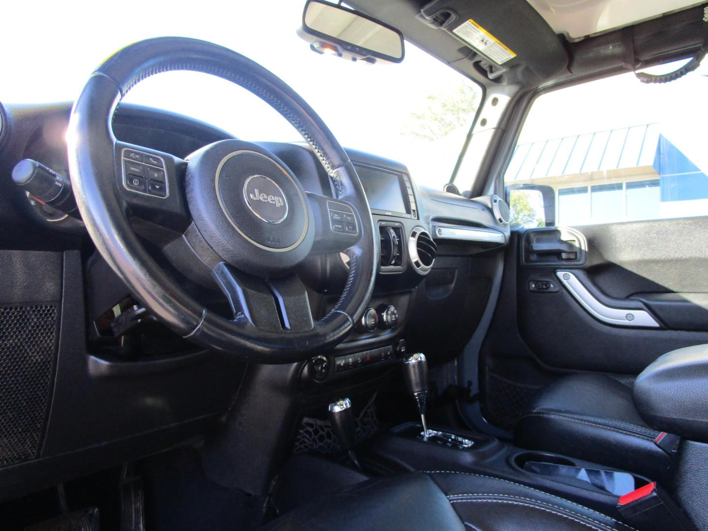 2014 GRAY /Black / Leather Jeep Wrangler Unlimited Sahara 4WD (1C4BJWEG8EL) with an 3.6L V6 DOHC 24V FFV engine, AUTOMATIC transmission, located at 1814 Albert Pike Road, Hot Springs, AR, 71913, (501) 623-1717, 34.494228, -93.094070 - Photo#6