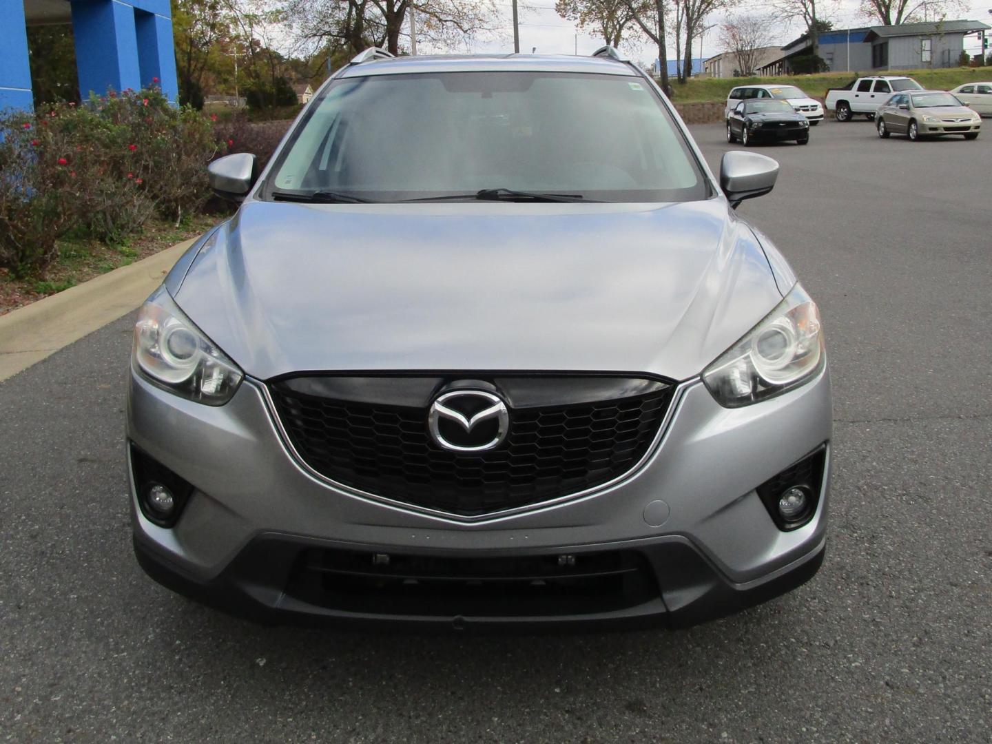 2014 SILVER /BLACK Mazda CX-5 Touring (JM3KE2CY8E0) with an 2.5L L4 DOHC 16V engine, 6-Speed Automatic transmission, located at 1814 Albert Pike Road, Hot Springs, AR, 71913, (501) 623-1717, 34.494228, -93.094070 - Photo#2