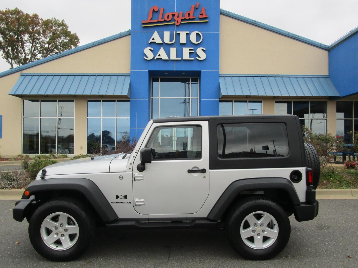 2007 SILVER Jeep Wrangler X (1J4FA24167L) with an 3.8L V6 OHV 12V engine, located at 1814 Albert Pike Road, Hot Springs, AR, 71913, (501) 623-1717, 34.494228, -93.094070 - Photo#0